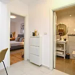 شقة Sandra 2335 بولا