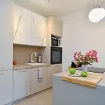 Sandra 2335