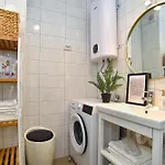 Sandra 2335 شقة *