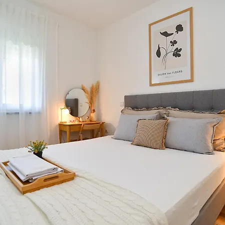 Sandra 2335 Appartement